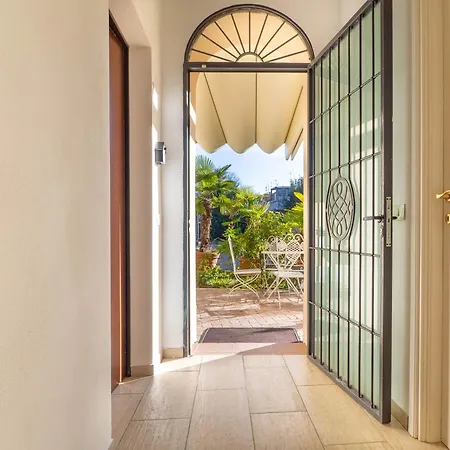 Vicino Universita Parcheggio Privato Apartment *