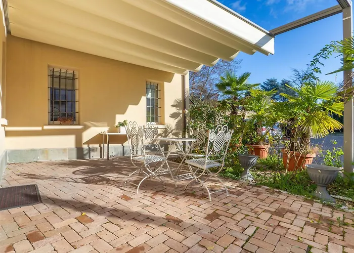 Vicino Universita Parcheggio Privato * Ferrara